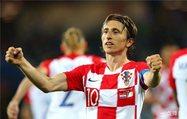 意天空：DV9内收肌疲劳目前已经返回意大利，他没有出现伤病