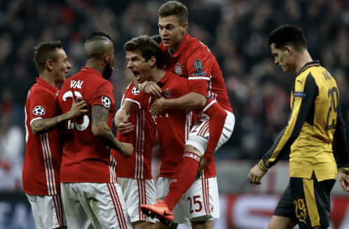 韩鹏：徐根宝指导80多岁高龄还在工作一线，这非常让人感动