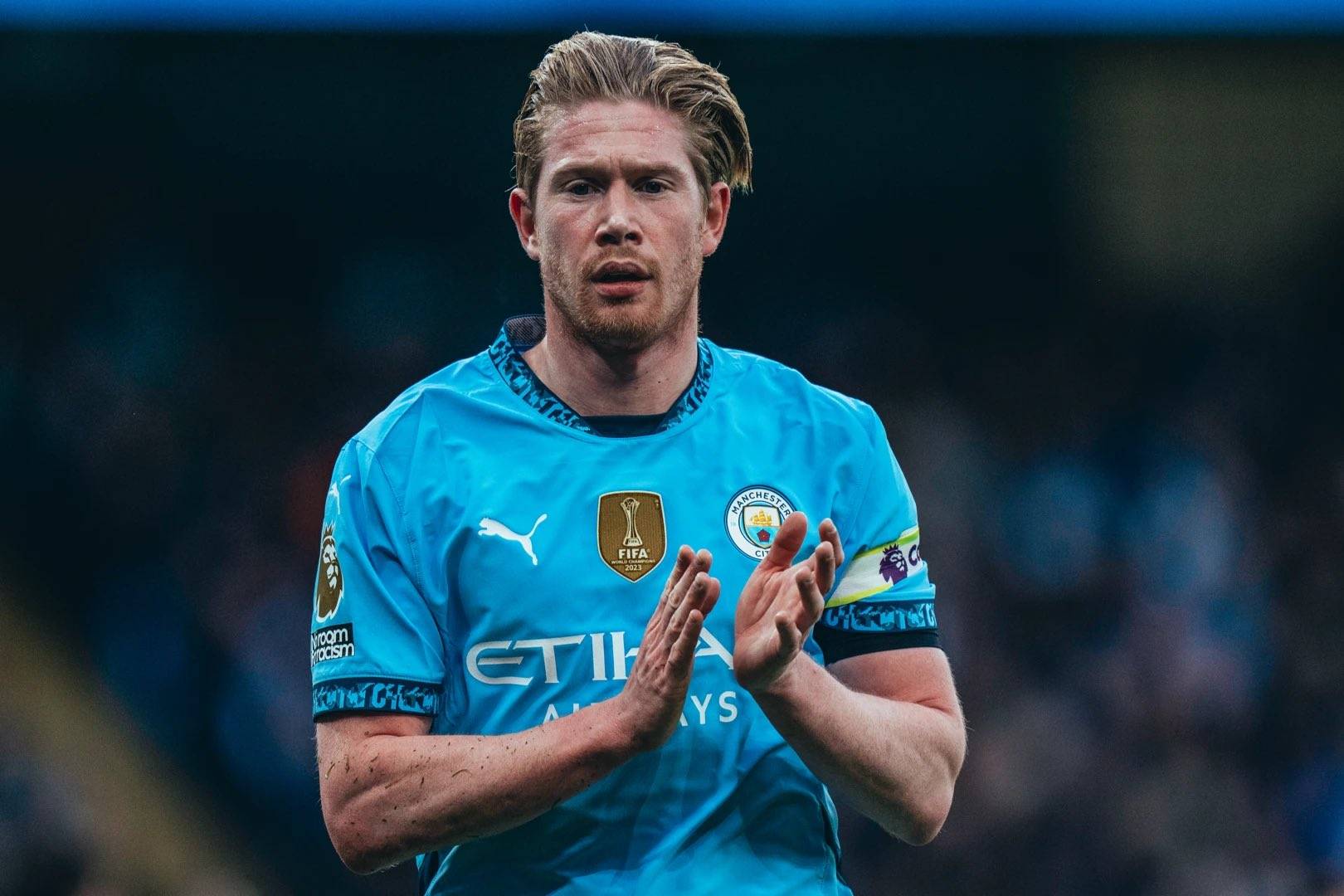 TA：拜仁因迪亚斯更具穿透力，红军逼抢强度因失去他而下降